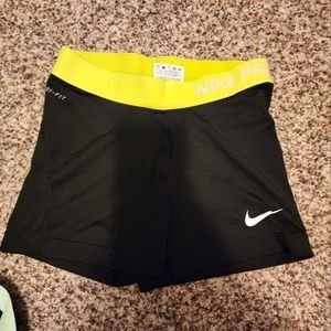 Nike Pro shorts black yellow band women's S small gym short 3" athletic ch…